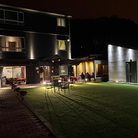 BlackJazz Inn Puli Zewnętrze zdjęcie